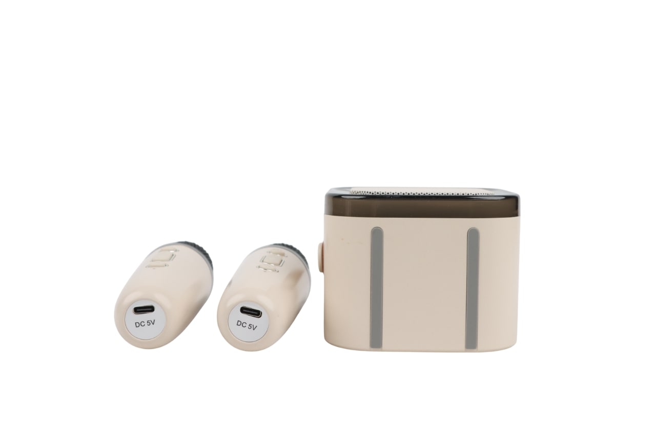 ATC-13 Ασύρματο Ηχείο Καραόκε με 2 Μικρόφωνα 5W RGB 6 ATC-13 Ασύρματο Ηχείο Καραόκε με 2 Μικρόφωνα 5W RGB - Image 6